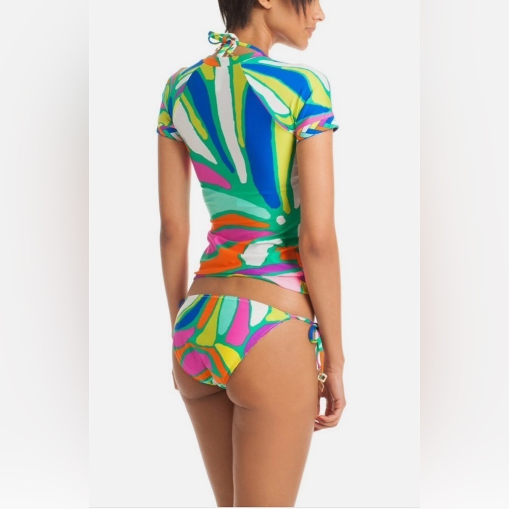 Trina Turk Multicolor Abstract Rash Guard Top - Picture 2 of 8